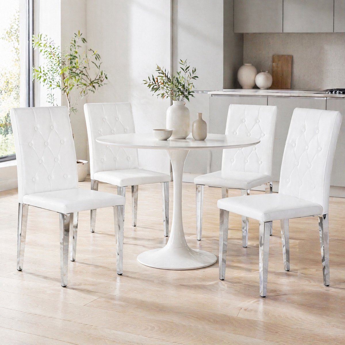 MEUNIQ Eetkamerstoelen set van 4 met kunstleren zitting, metalen onderstel en gecapitonneerde rugleuning, 89 cm hoog voor eetkamer, café of ontvangstruimte, wit en zilver White