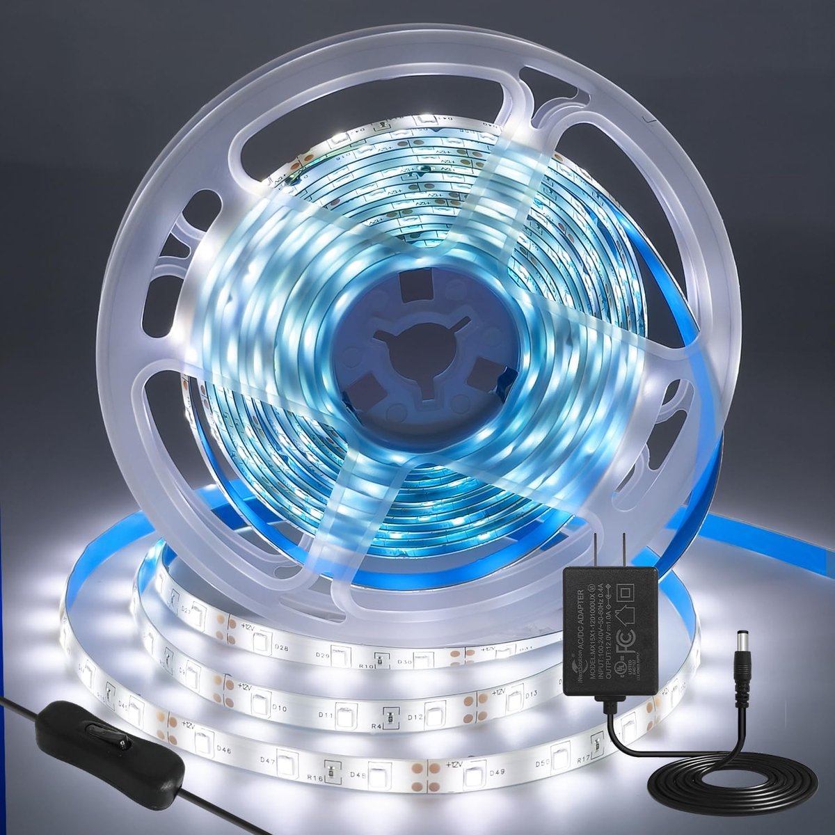 SnelShoppen - LED Strip Light Koud Wit 5M 12V SMD2835 300LEDs Waterproof IP65 Flexibel en Zelfklevend voor Keuken, Slaapkamer, Thuis, Bars en Feesten