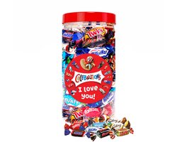 Mars Celebrations mega chocolademix met opschrift "I Love You!" - chocolade van Twix, Snickers, Mars, Bounty, Maltesers, MilkyWay & Galaxy - 580g