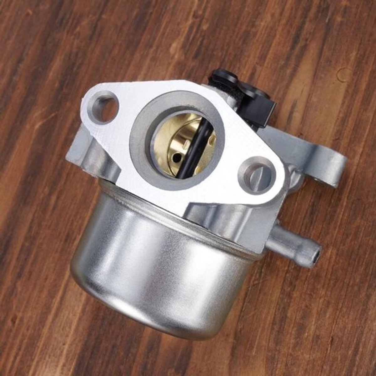 Carburateur geschikt voor grasmaaiermotoren van de modellen 799866, 790845, 799871, 796707 en 794304.