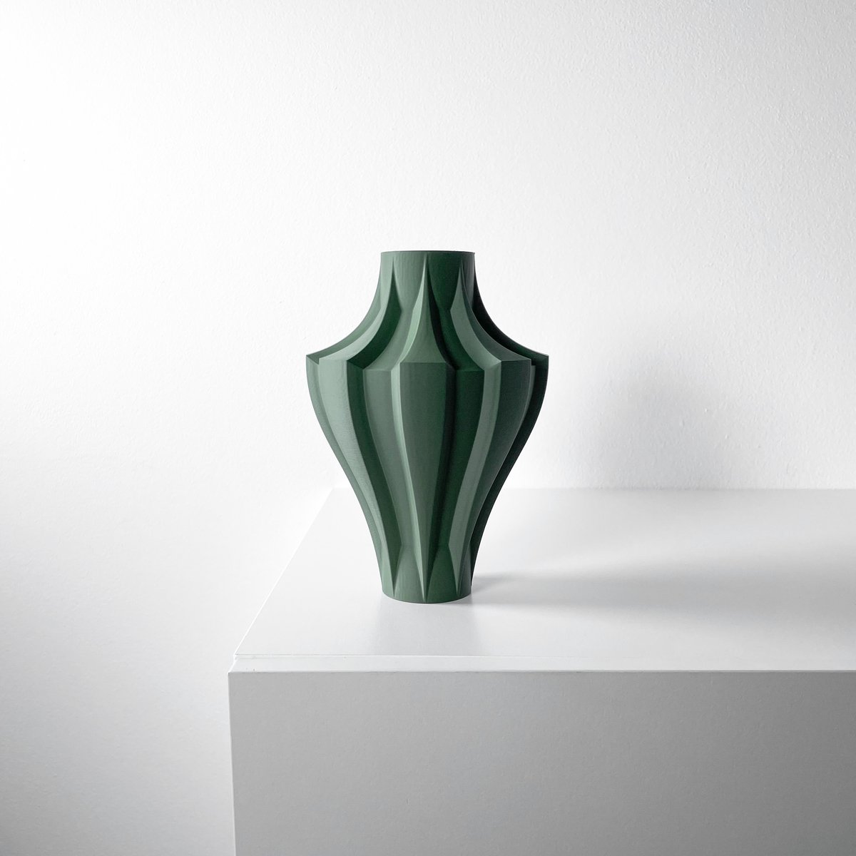 Skushy Vaas Novak - Geschikt voor Bouwbloemen - Japandi Designvaas voor Droogbloemen en Kunstbloemen - Sculpturale Decoratieve Vaas - Moderne Woondecoratie