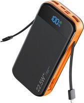 Sounix Powerbank 30.000 mAh - 22.5W Snellader - Ingebouwde Kabels - 5 Oplaadpoorten - LED Indicatie - Zwart/Oranje