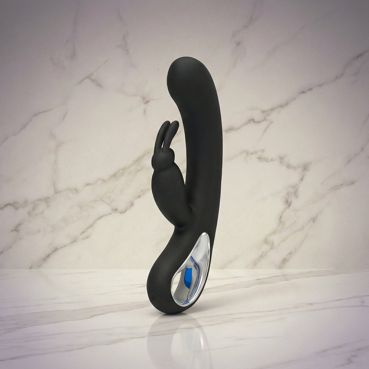 Black and Pink Beauty: Krachtige, elegante en stoere rabbit vibrator