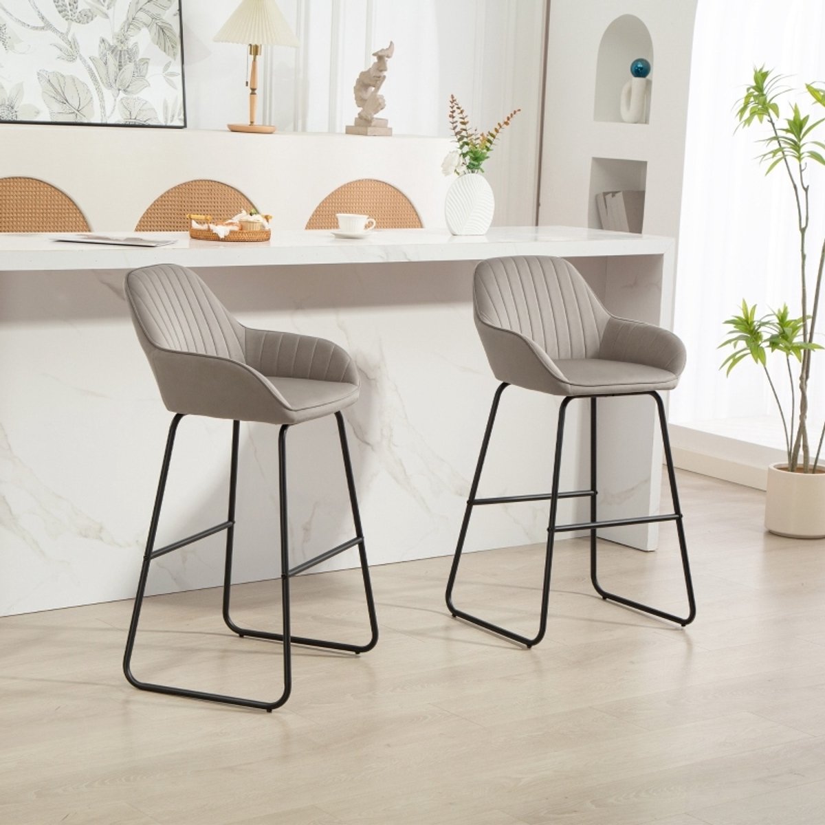 FloraGrace Barkruk Set Van 2 – Stoffen Bekleding Met Schuimvulling, Armleuningen En Voetensteun – Voor Keuken Eiland Of Bar – Metaal – Grijs