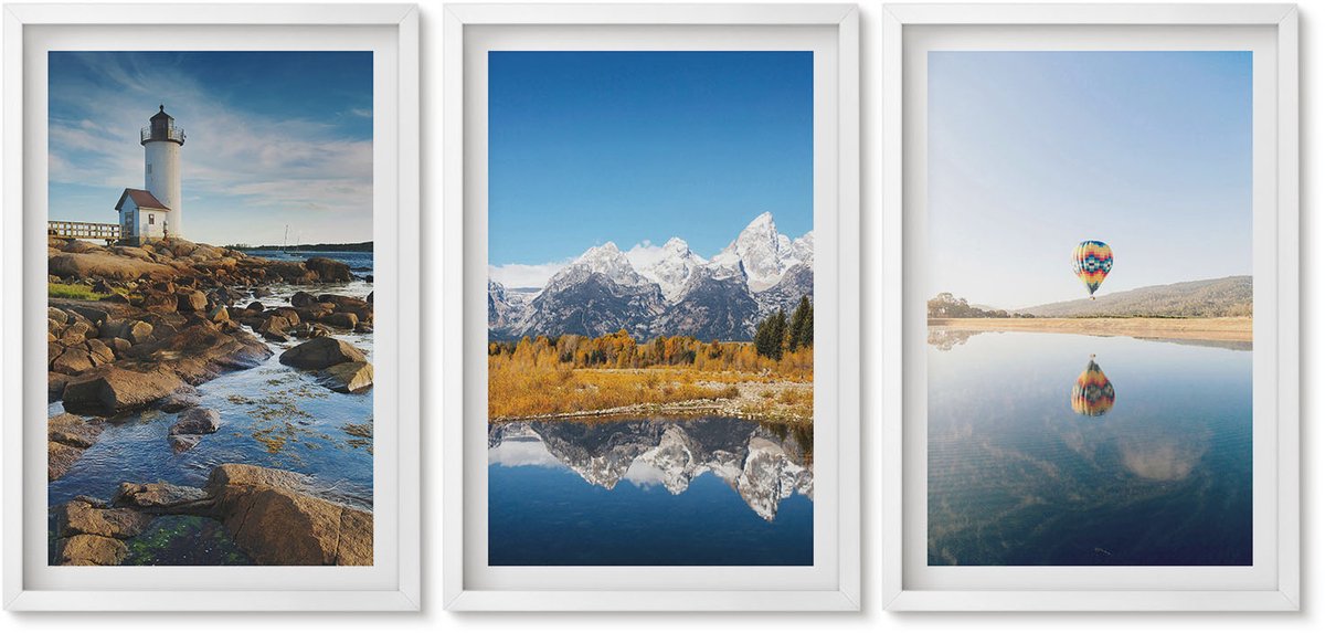 Wallfluent 3-Delige Schilderij Set - Uitzicht Op De Natuur Met Een Vuurtoren, Bergen, Een Meer En Een Ballon. - 40 x 60 - Wanddecoratie - Muurdecoratie - Woonkamer - Decoratieve Schilderijen