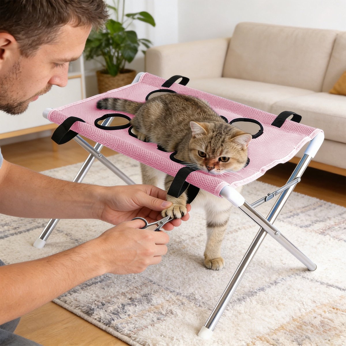 Ulisem - Dierenverzorgingshangmat - 8 Gaten Verstelbaar - Ademend Polyester Netstof - Opvouwbaar Met IJzeren Frame - Multifunctioneel Voor Katten En Kleine Honden - Voor Nagels Knippen Vacht Borstelen Oren Reinigen - Huisdier Verzorging - Roze