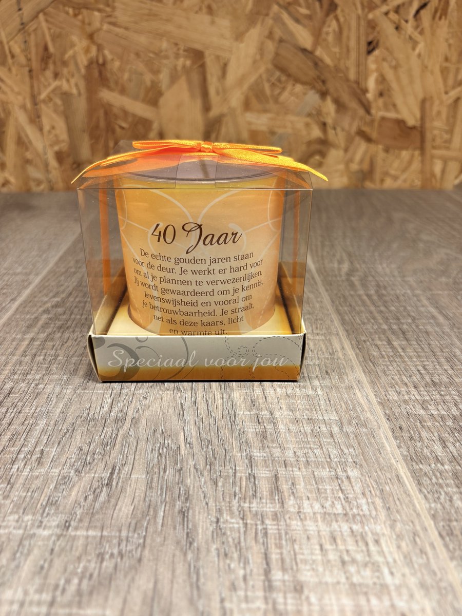40 Jaar Kaars in Glas – Cadeau 40e Verjaardag – Kaars met Tekst – Geschenkverpakking – Oranje