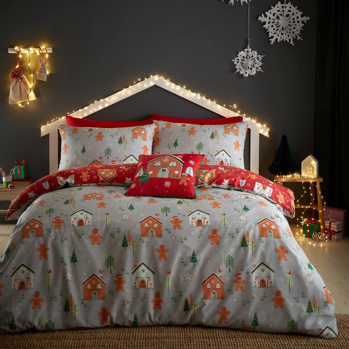 SnelShoppen - Kerst Dekbedovertrek Gingerbread Huis - Eenpersoons Bedding 140 x 200 cm - Omkeerbaar (2 Kleuren) - Inclusief Kussensloop - Feestelijke