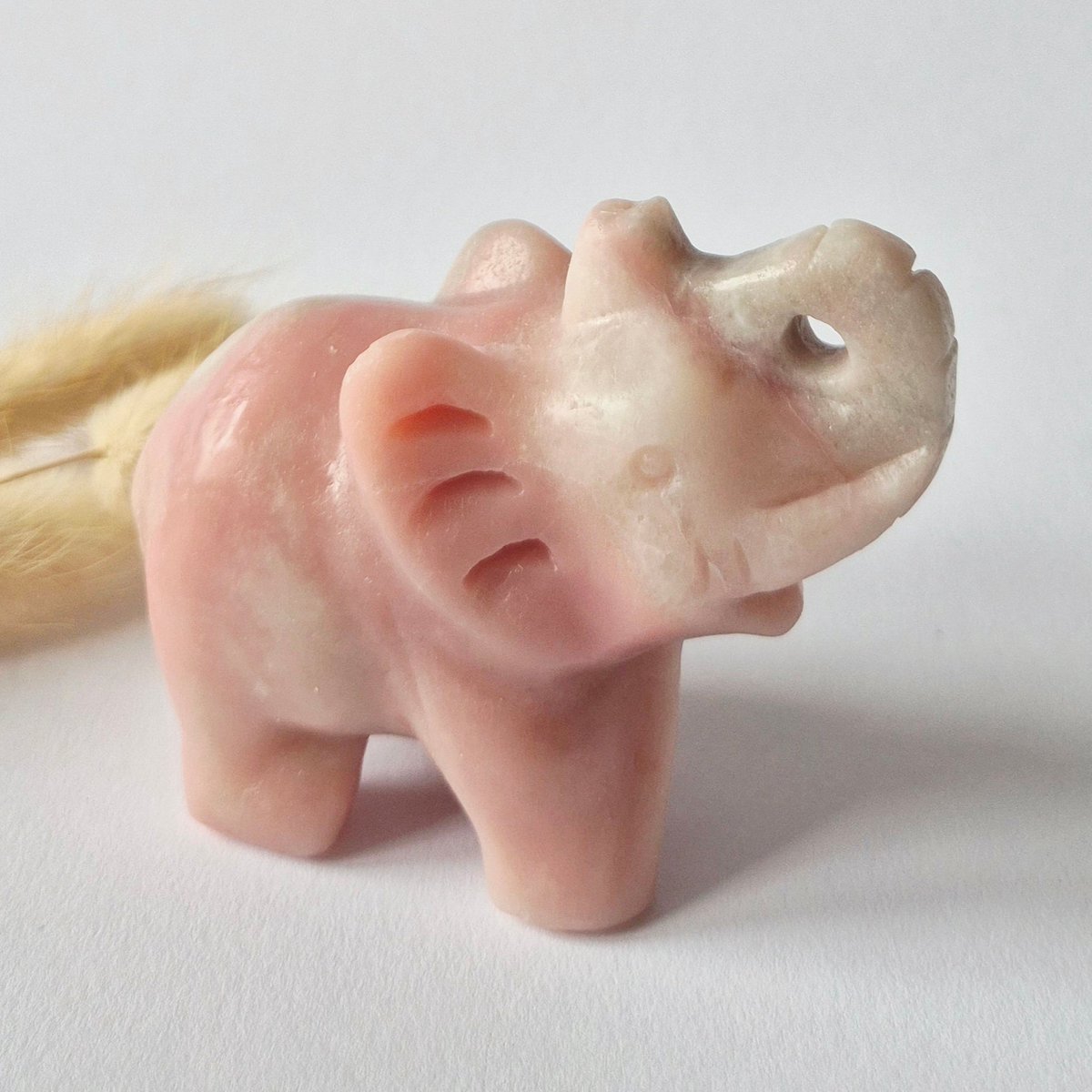 Roze Aragoniet Edelsteen Olifant 7x5cm – Handgesneden Kristallen Beeldje