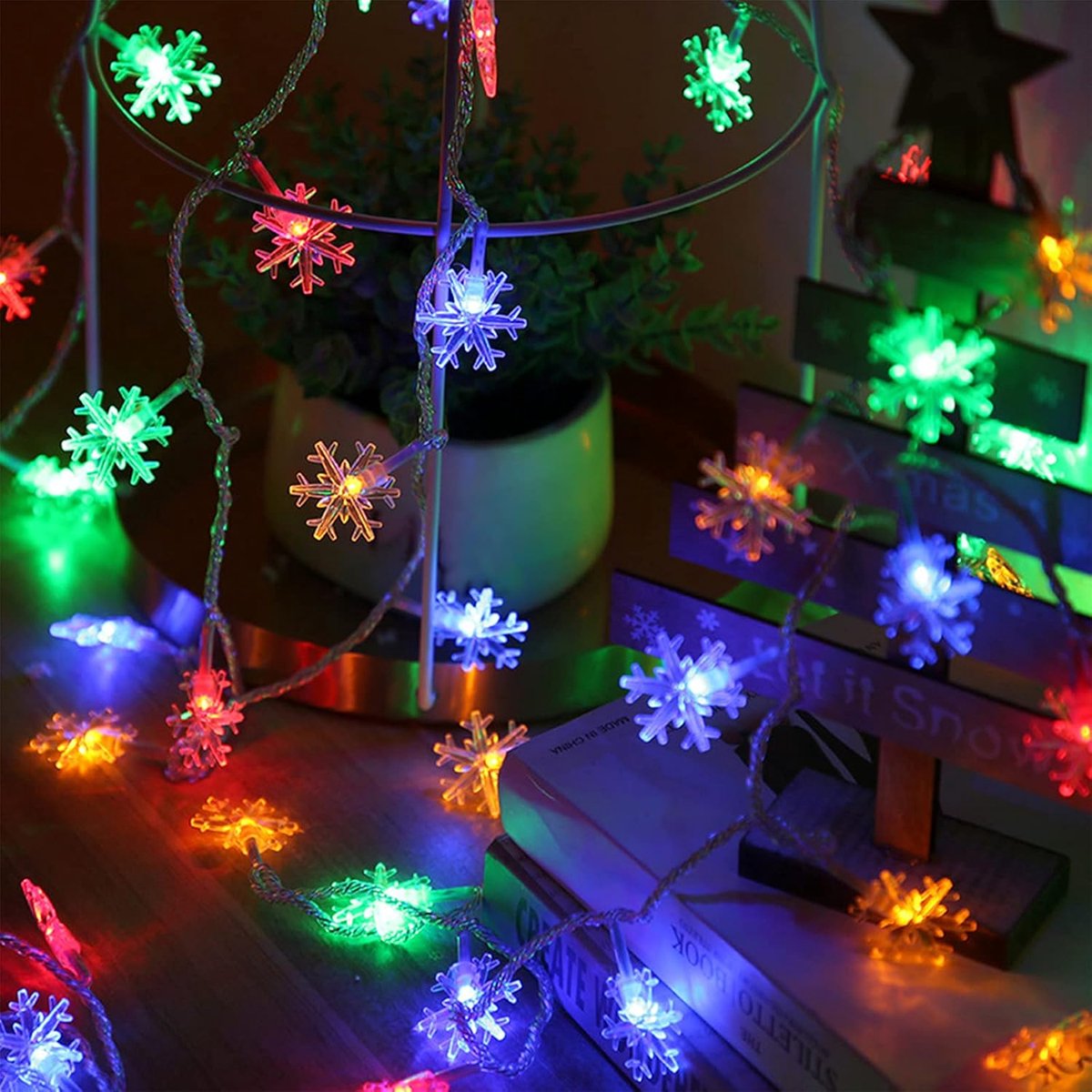 SnelShoppen - LED Sneeuwvlok Fairy Lights 6M 40 Stuks Kleurveranderende String Lights voor Slaapkamer, Feest, Kerst, Halloween, Bruiloft Decoratie