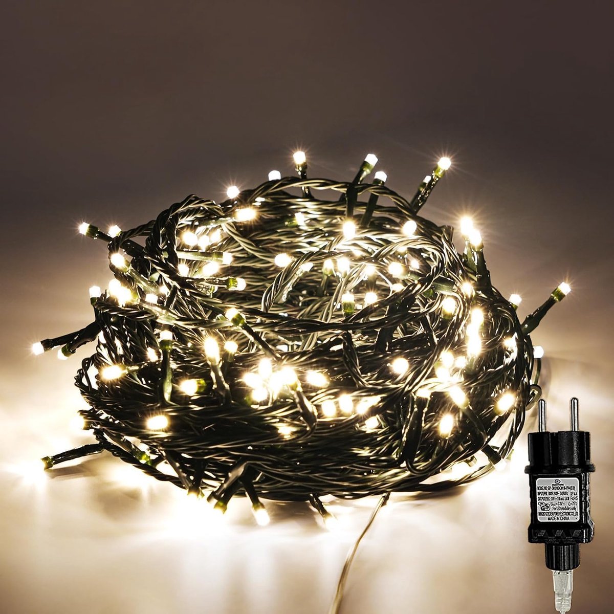 SnelShoppen - 400 LED Fairy Lights met Stekker - Warm Wit - 20m Groen Kabel - Binnen en Buiten - Voor Feesten, Tuin, Kerst, Trouwerij, Slaapkamer, Woo