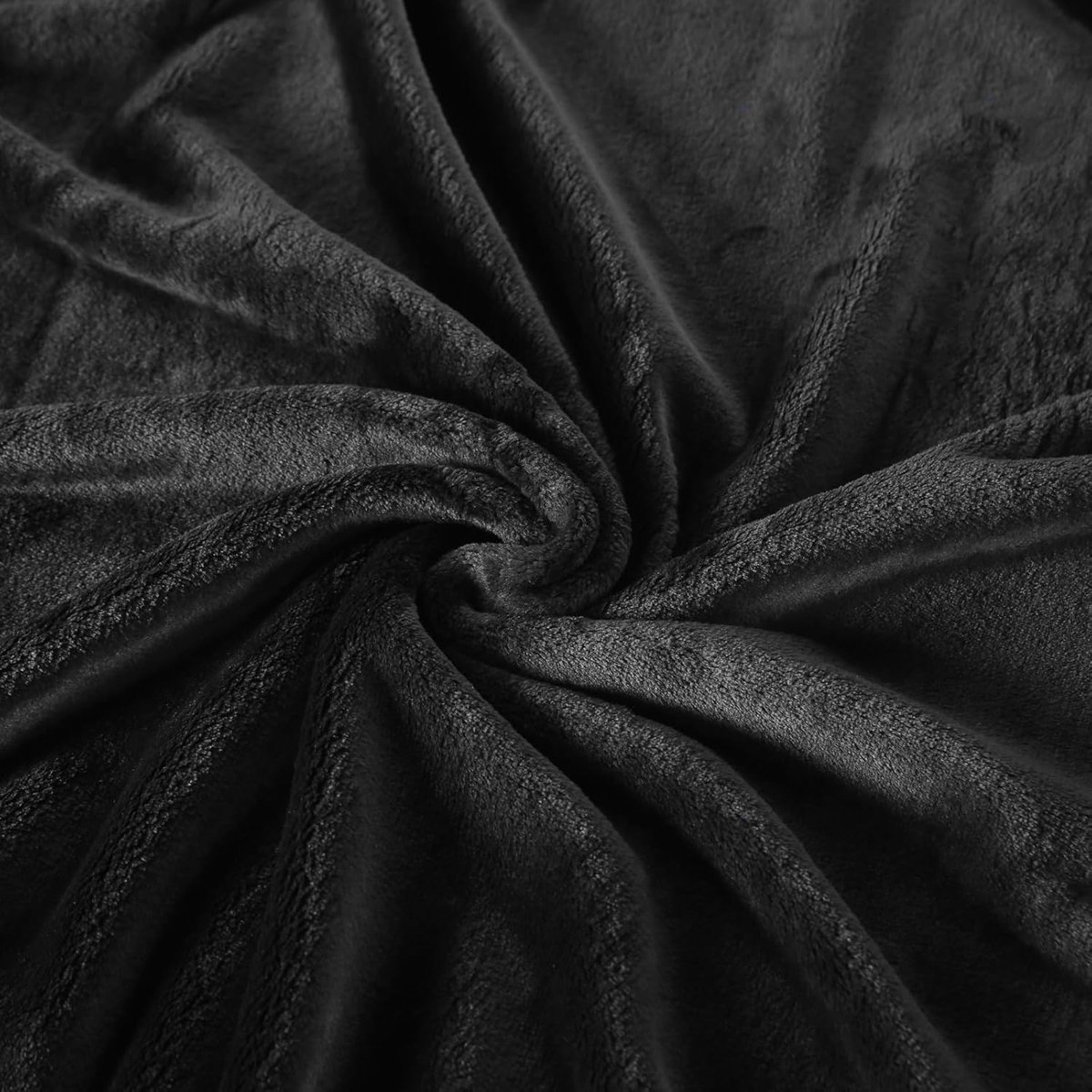 SnelShoppen - Zwarte Fleece Deken 130 x 150 cm, Superzachte en Warme Sofa Deken, Ideaal voor Bed, Bank en Cosy Gebruik in Alle Seizoenen