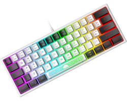 60% Gaming Keyboard Wired Membraan Game Toetsenbord met Compact 62-Toetsen Mechanisc Feel Zwart Witte Dubbele Kleur Keycaps, Optisch Chroma RGB-Verlichting, UK Layout for PC Laptop Computer Mac