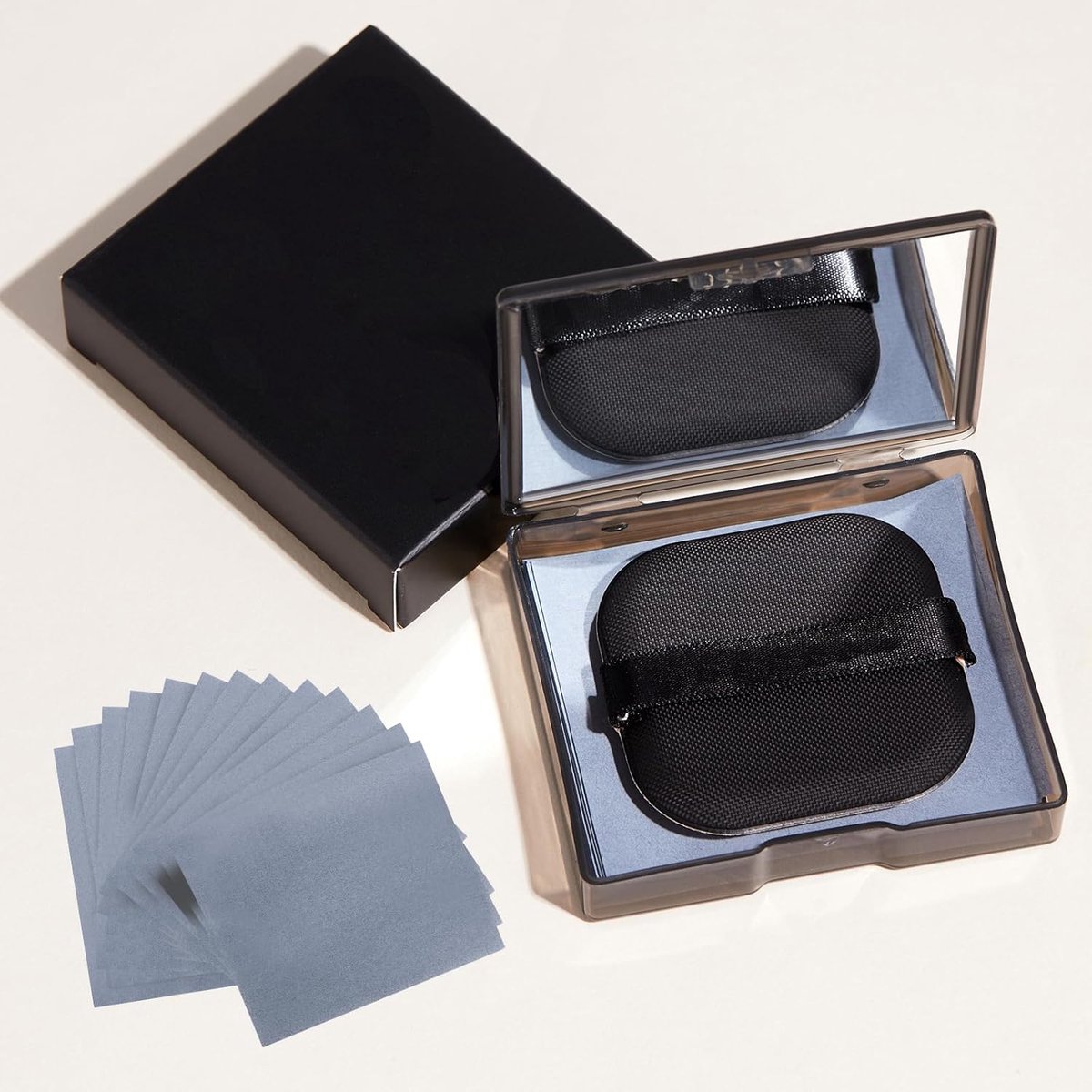 200 Blotting Paper, Oil Control Paper, met Spiegelhoesje en Zelfklevende Poederdons, Eenvoudig te Gebruiken voor Perfecte Controle over Een Vette Huid, Zonder Parfum, voor Mannen en Vrouwen