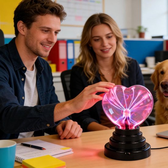 Plasma Bal Lamp - Sfeerlamp Interactief - Decoratieve Verlichting - Geluid en Aanraak Gevoelig - 11 cm - Multicolor — afbeelding 3