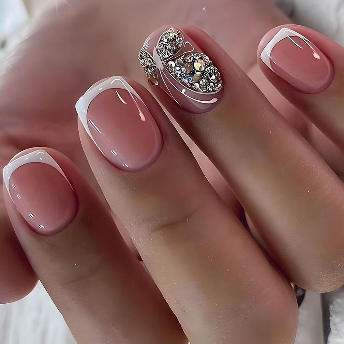 24 stuks Franse korte vierkante valse vingernagels, roze bloemen, kunstnagels, waterdiamanten, vlinders, nagels (roze2)