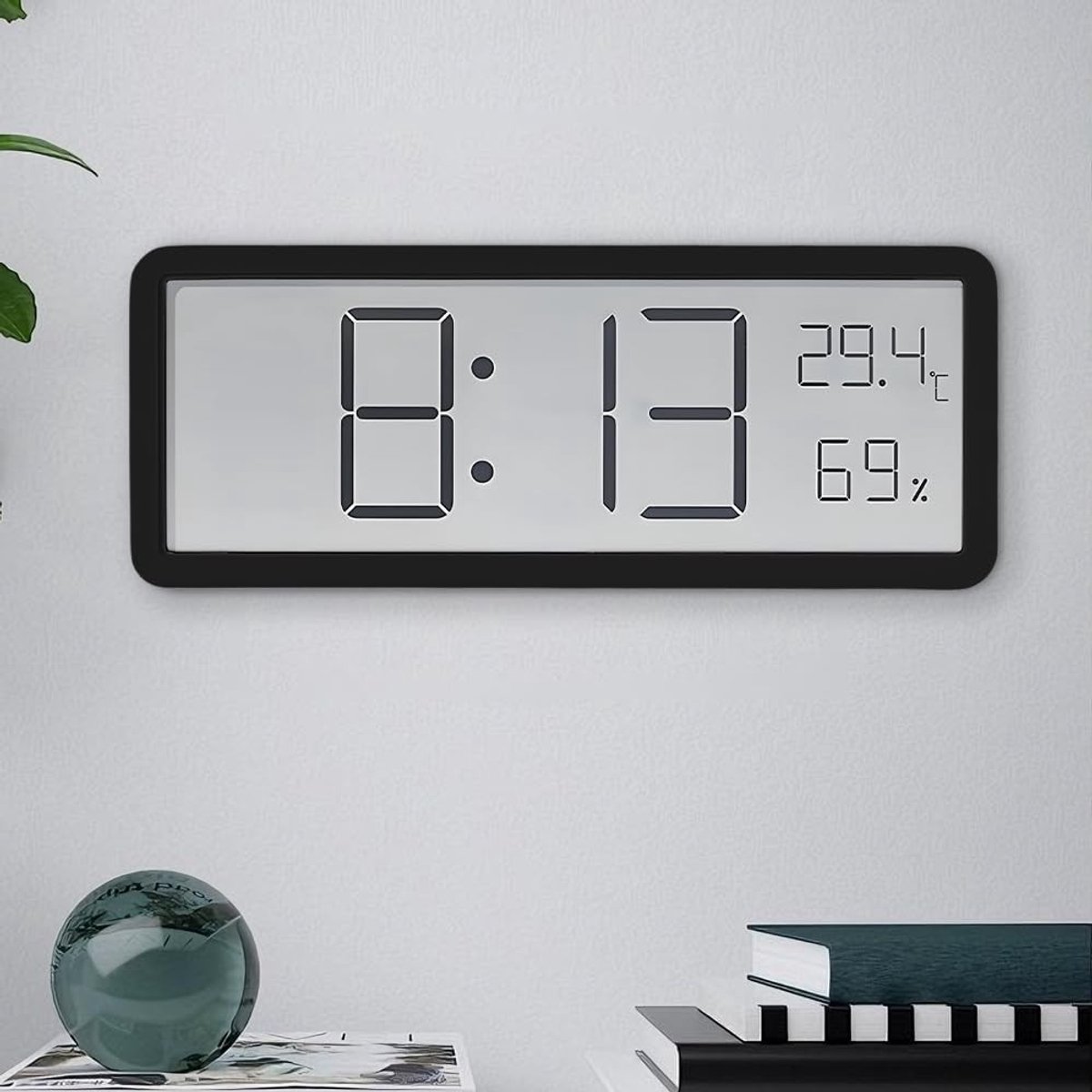 Omgoods - Digitale Wandklok - 8 Inch LCD met Weerfunctie