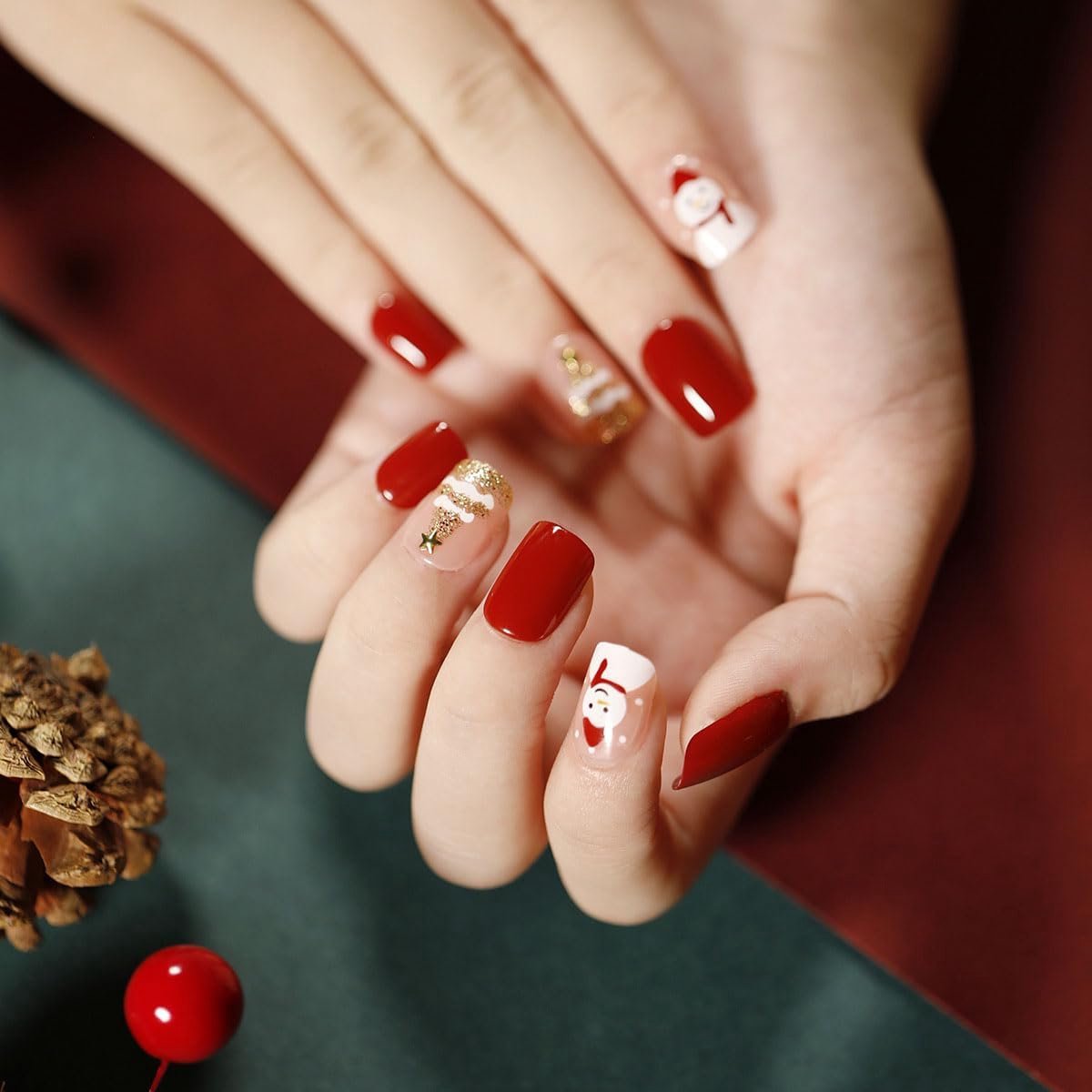 24 stuks kerstnagels schattige kerstman sneeuwvlok eland nepnagels korte vierkante nagelpers op kunstnagels (D)