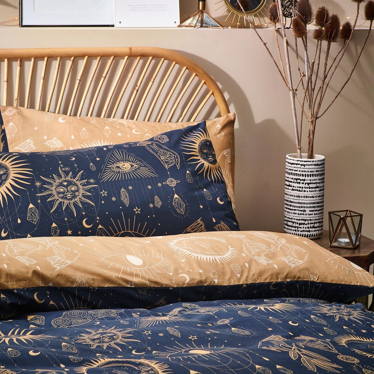 Omgoods - Duvet Cover Set met Mystieke Sterren en Maan Design