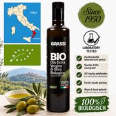 Grassi 0,5 L Prijswinnende BIO Extra Vierge Olijfolie – Nieuwe Oogst – 100% Zuid-Italiaans – Eerste Koude Persing – 0,11% Zuurgraad – Voor Warm & Koud Gebruik – Rijk aan Antioxidanten – Glazen Fles met Schenktuit – Calabrië – Goede Keuze!