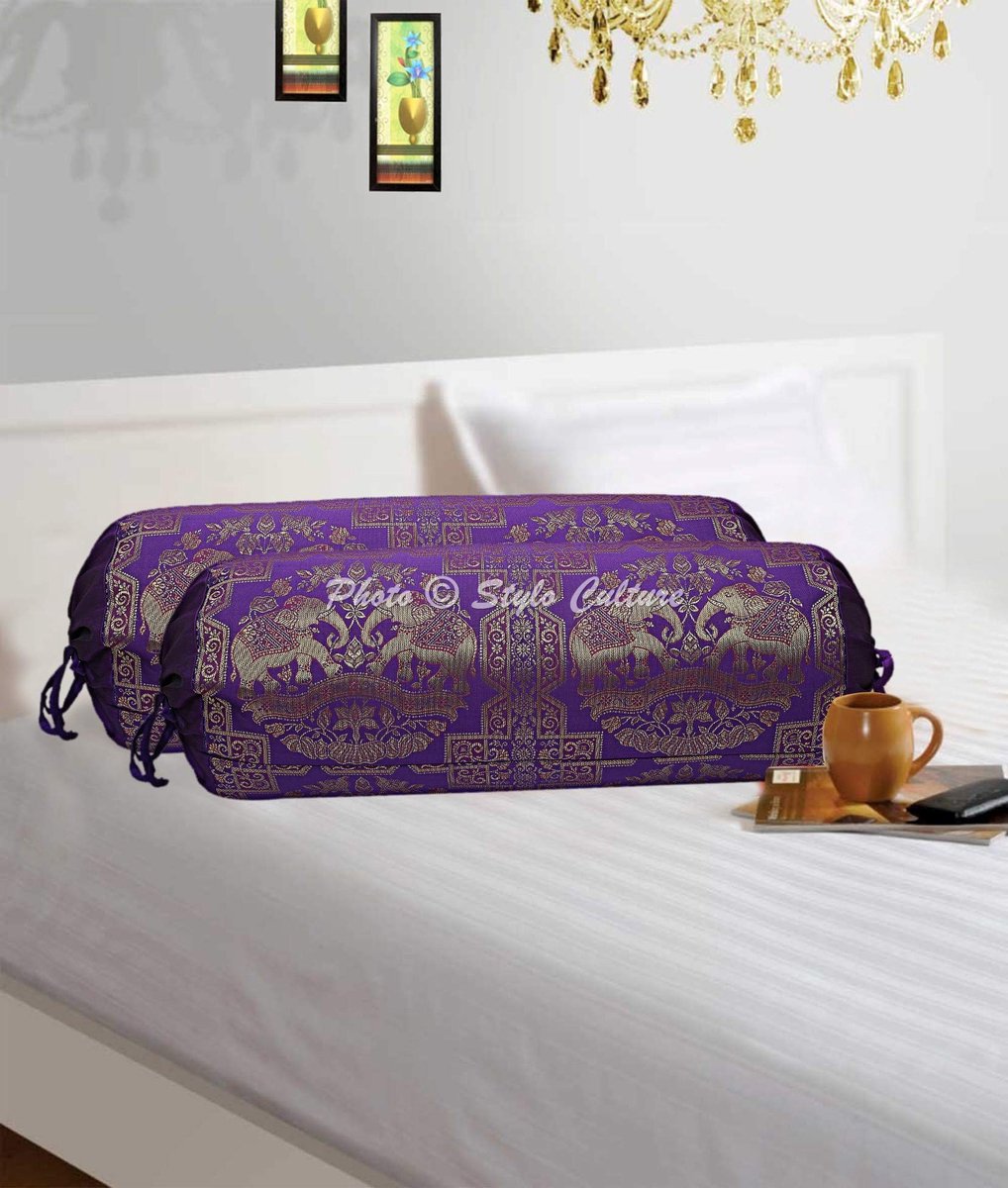 Omgoods - Set van 2 Decoratieve Olifanten Kussenslopen in Paars en Goud