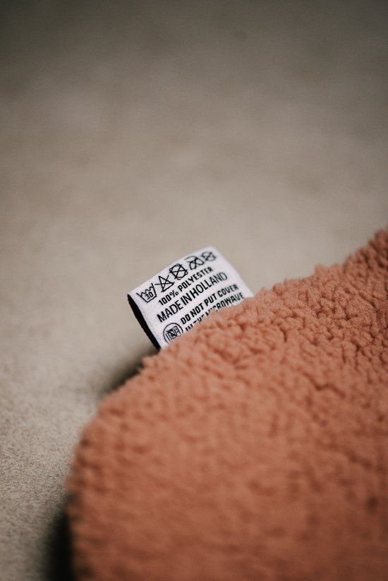 Loeiwarm Oos - Lijnzaadkussen Baby - Handgemaakt in Nederland - Pittenzak - Warmtekussen baby - Wasbare Hoes - Licht Bruin - Teddy Stof — afbeelding 2