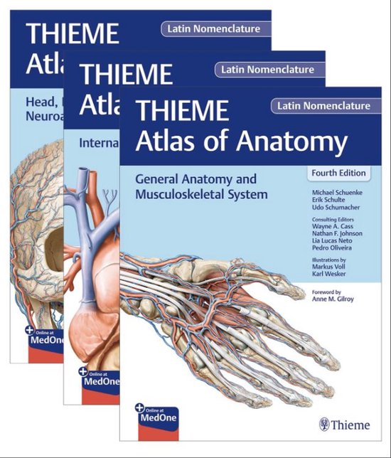 Drie Thieme Atlas of Anatomy boeken met de titel 'Latin Nomenclature'. De voorste twee boeken tonen anatomische illustraties van handen en botten.