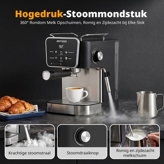 Zwart espressotoestel met een krachtige stoomstraal voor het opschuimen van melk, een draaiknop en een melkkan.