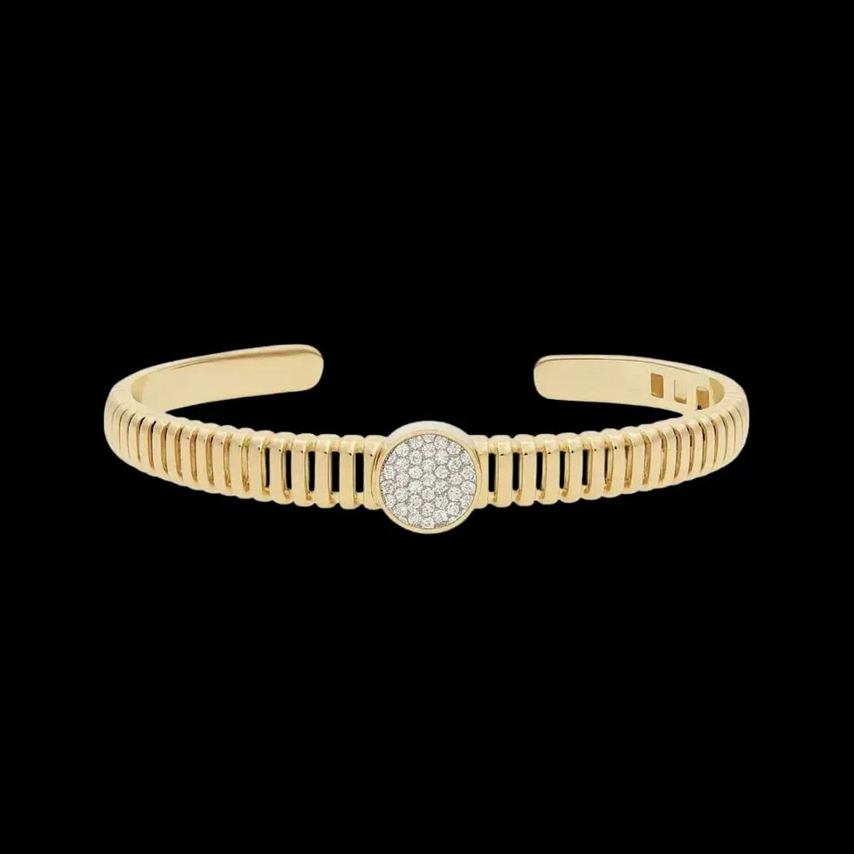 Victoria Valenza Goudkleurige Opengewerkte Armband met Zirkonia Stenen - Armband - Goudkleurig - Zirkonia