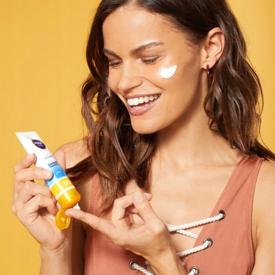 NIVEA SUN - Gezicht Crème - SPF 50 - Matte Afwerking - 50 ml