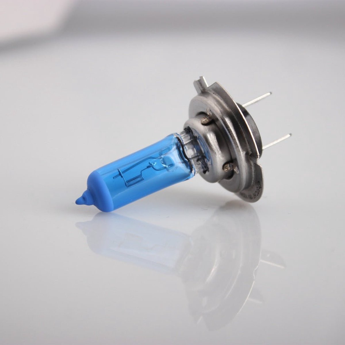 HaloVision Halogeen Koplampen H7 – 12V 3000Lm 5500K Koud Wit – Blauw Glas Super White Dimlicht Grootlicht Halogeenlampen Set van 2 Autolampen – foto 4