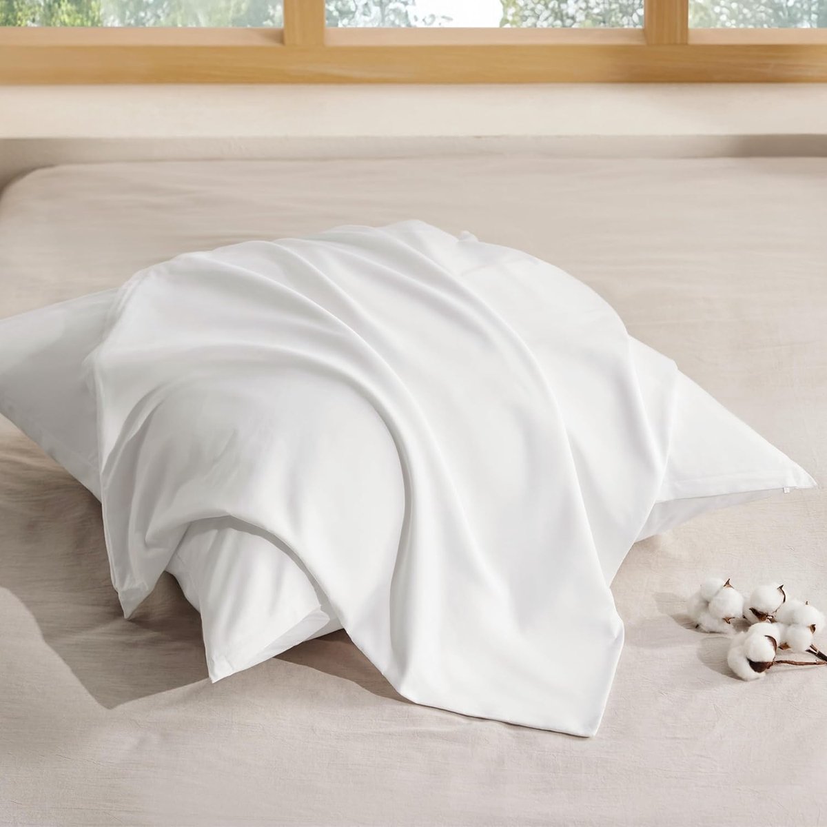 Famanu Set van 2 kussenslopen 80 x 80 cm, 100% katoen, met rits, wit voor een frisse uitstraling in uw slaapkamer en een comfortabele slaapervaring.