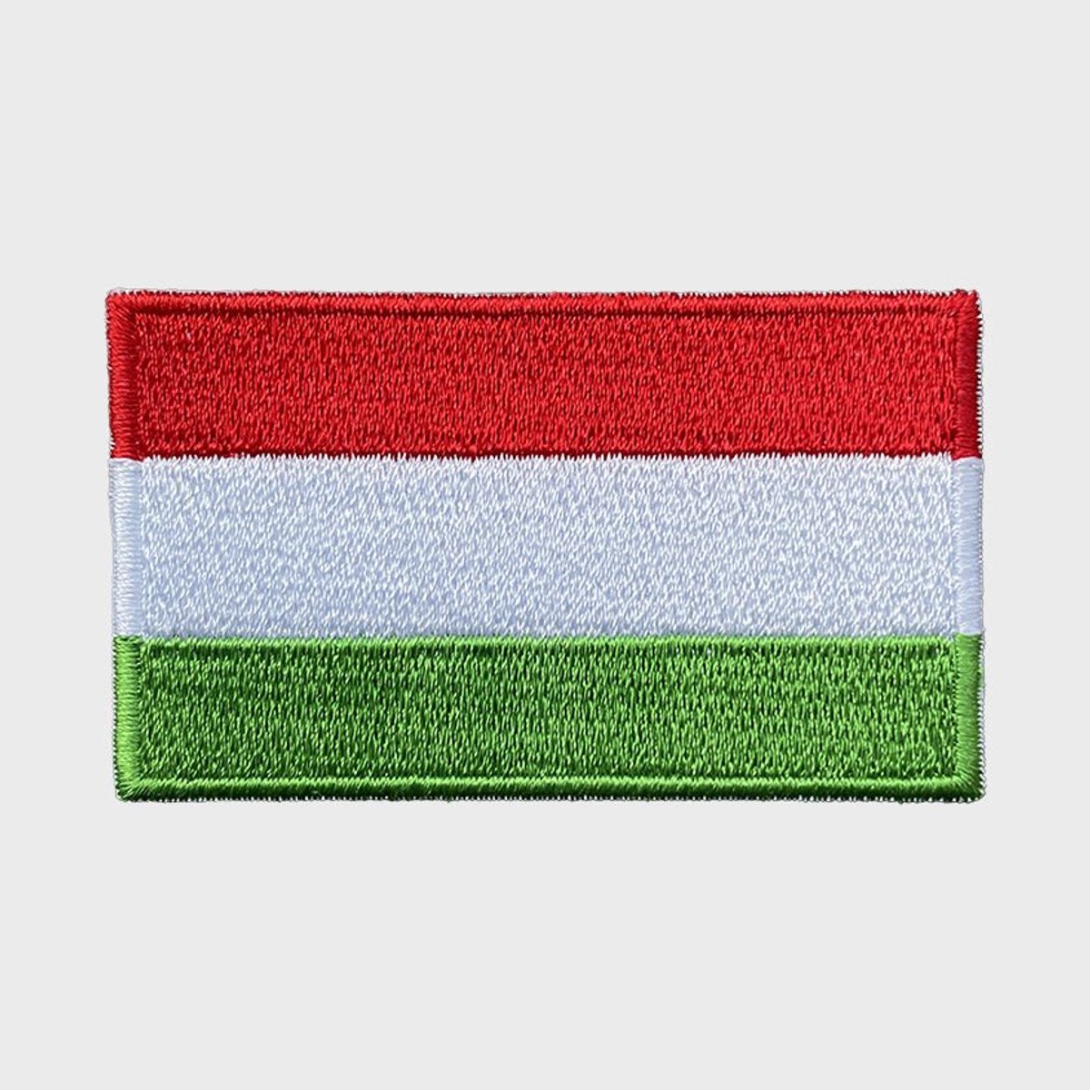 Patchy® – Hongaarse Vlag Strijk Embleem Patch 6.35 x 3.8 cm