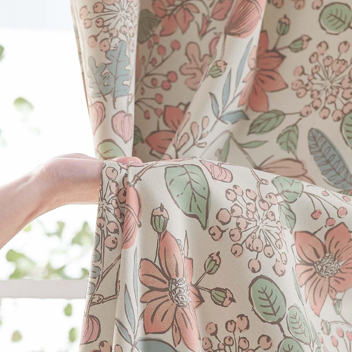 Verduisteringsgordijn, kinderkamer, woonkamer, raam, bloemen, poederroze en groen, modern, 132 x 225 cm, 2 stuks, bohemien, ondoorzichtig, vintage, polyester, voor binnen, decoratie, met oogjes