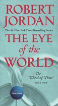 The Eye of the World, livre un de The Wheel of Time, avec le nom Robert Jordan en lettres rouges.