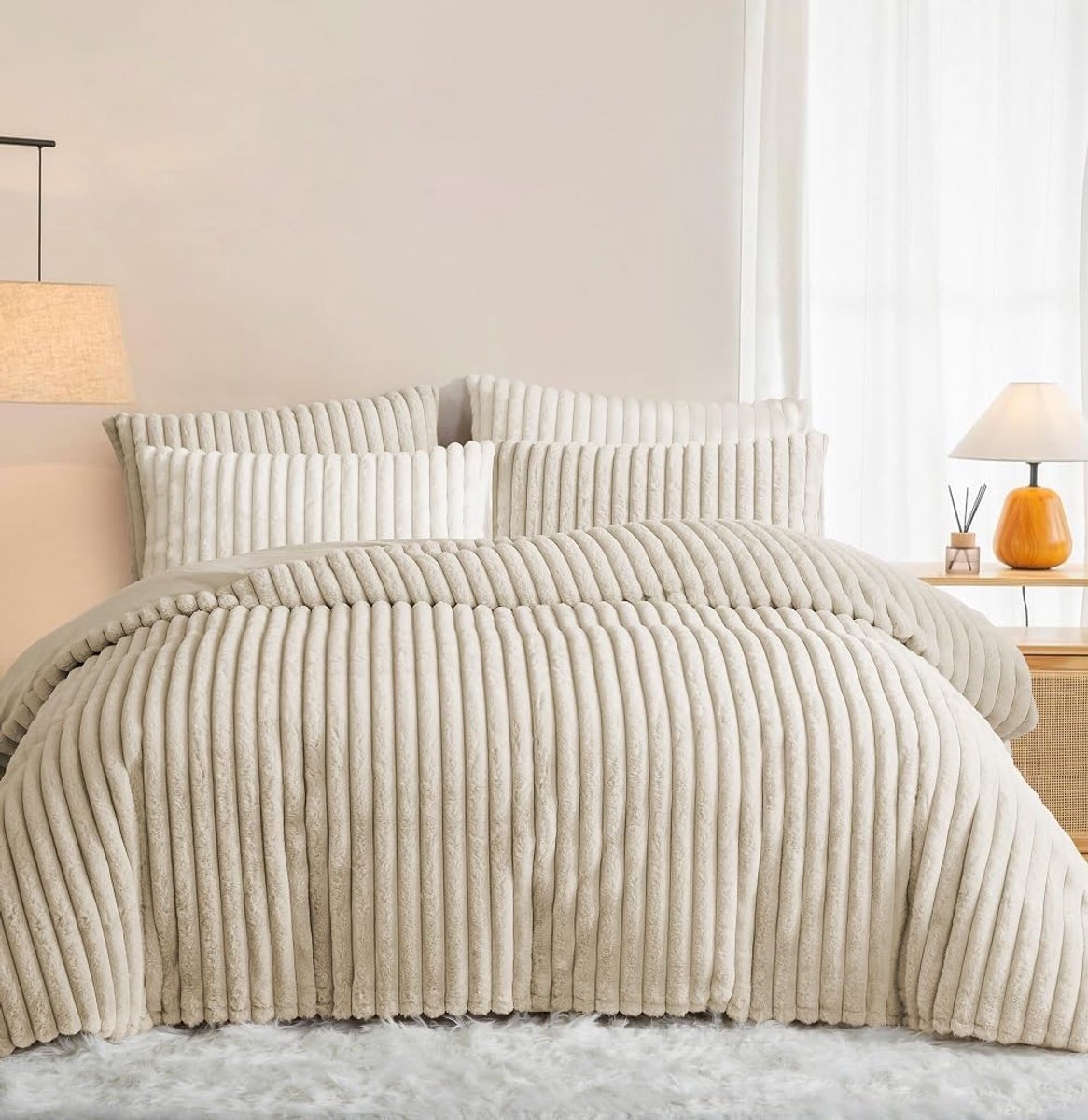 Winter pluche beddengoedset, 135x200, 4-delig, beige, warm, pluizig, flanel, kunstbont, gestreept winterbeddengoed, teddy, kasjmier touch, 2 dekbedovertrekken met ritssluiting en 2