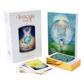Insight Tarot doos met tarotkaarten en boek. De doos heeft een afbeelding van een gezicht met een wereldbol in de borst. De kaarten hebben gouden randen.