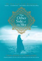 Boekcover met een gestileerde figuur in een boerka op een turquoise achtergrond. Titel: The Other Side of the Sky.