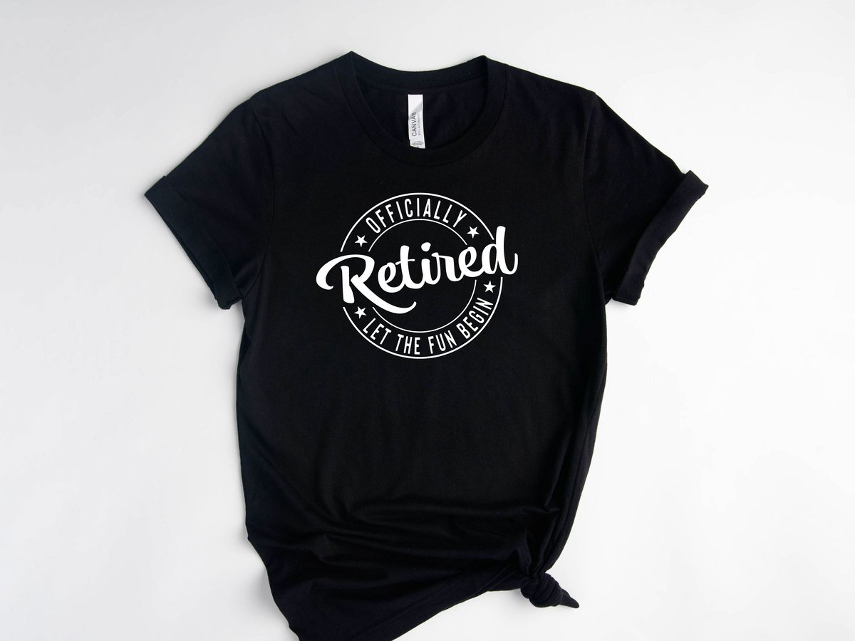 Lykke Officially Retired Let The Fun Begin| Pensioen | Unisex T-shirt | Retired Dames |Retired Heren|Maat M