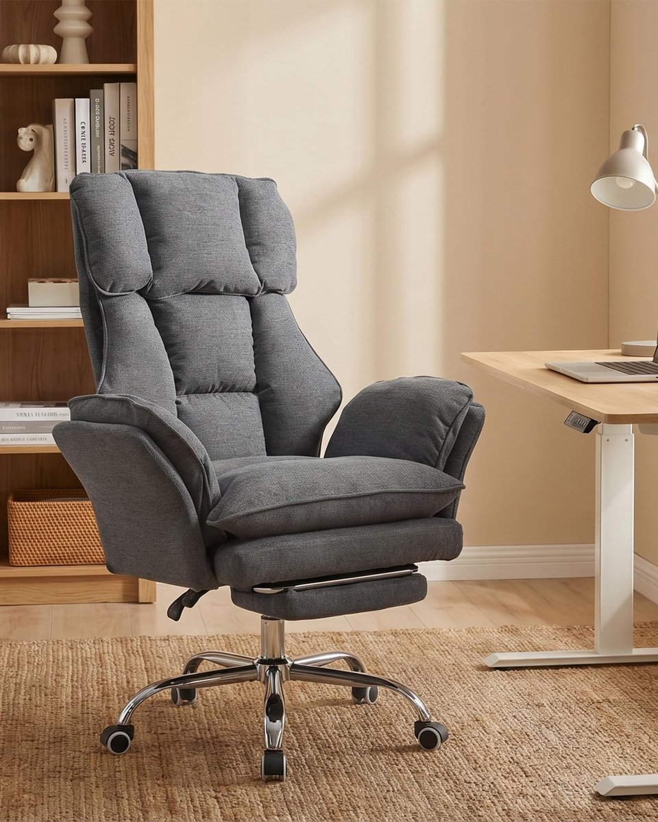 Dailygoods- Bureaustoel Ergonomisch - Gamingstoel met Voetensteun - Verstelbare Armleuningen - 135° Ligfunctie - Belastbaar tot 150kg - Robuuste Stalen Basis