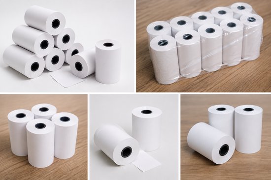 Collage van thermische papierrollen, op houten ondergrond en witte achtergrond.