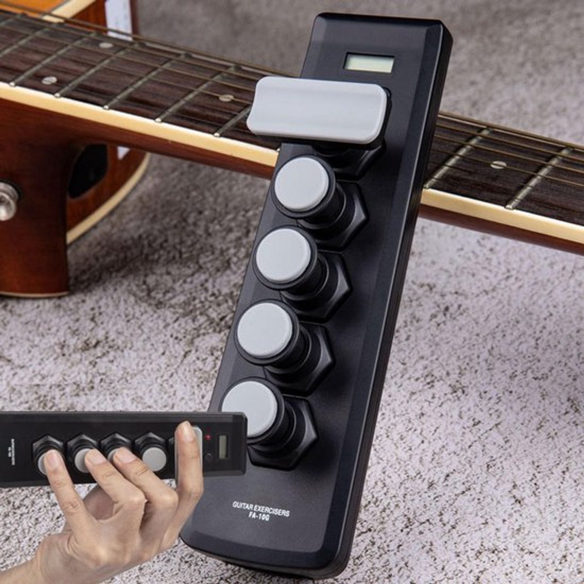 Leerhulpmiddelen voor gitaarakkoorden, digitale display, gitaarakkoordtrainer, oefenaccessoires voor akoestische gitaar, vingerversterker voor beginners