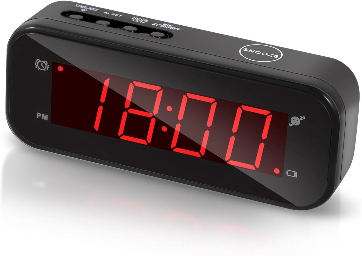 SnelShoppen - Kleine Digitale Alarmklok LED Tafelklok Op Batterijen Snooze Functie Helderheid Verstelbaar 12/24 Uur Voor Slaapkamer, Keuken, Reizen