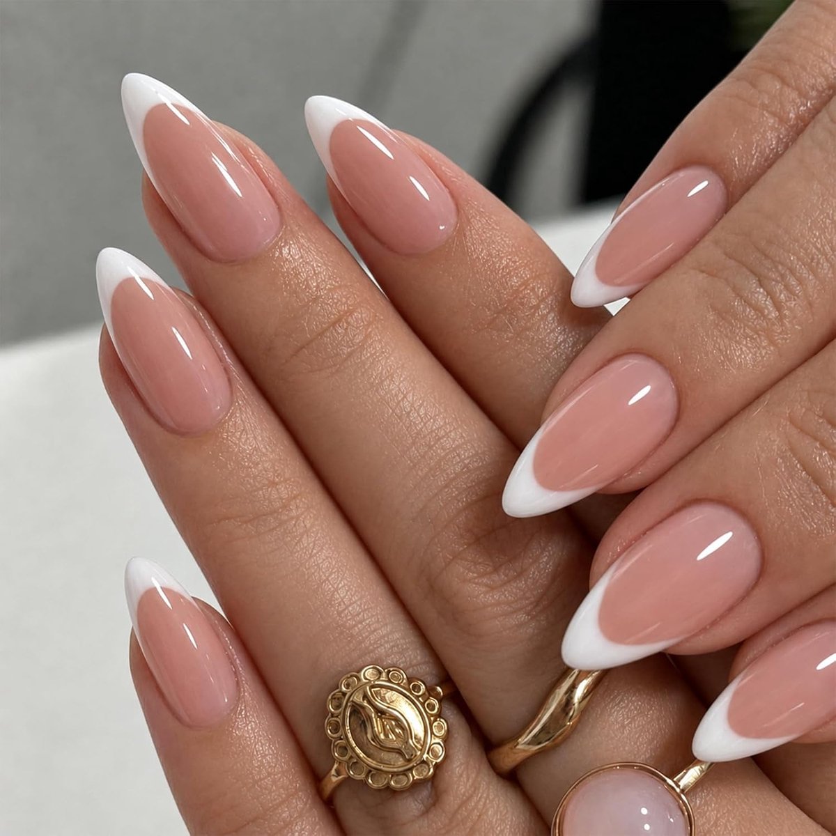 on Nails Korte Vierkante French, 24 stuks nepnagels met lijm, natuurlijke kunstnagels voor doe-het-zelf nagelstudio-look