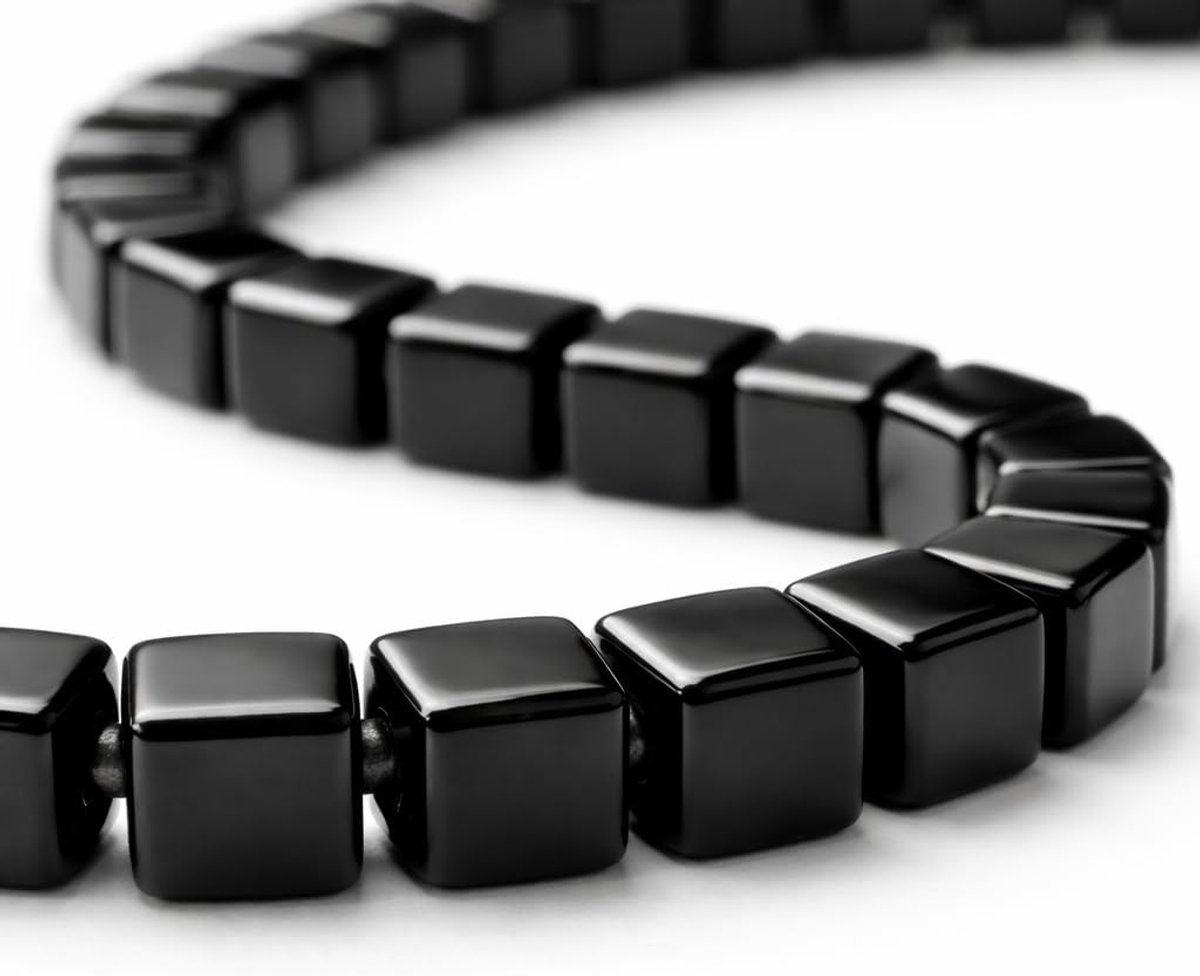 Kralen 4 mm zwart glanzend natuursteen kubus edelsteen kralenstreng voor het maken van sieraden DIY armband ketting ca. 70 stuks