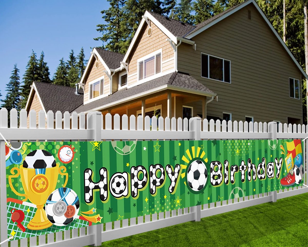 Dailygoods- Verjaardagsbanner Voetbalthema - Feestdecoratie - Achtergronddecoratie - Fotocabine Rekwisieten - 260 x 40 cm - Levendig en Opvallend