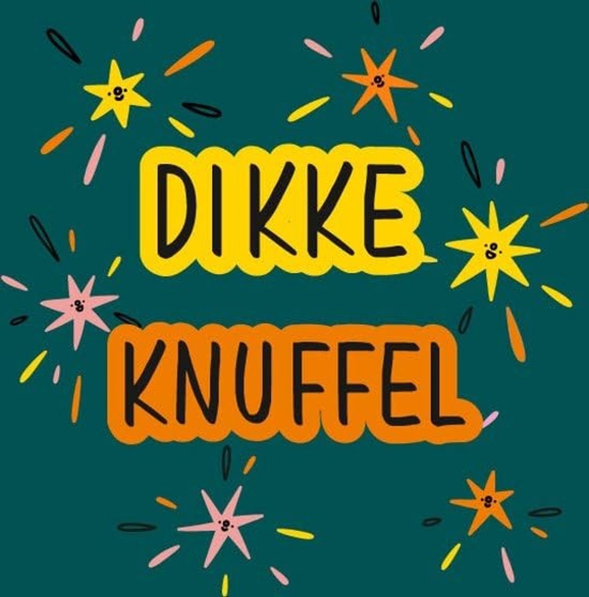 Dailygoods- Bloemenkaartjes Dikke Knuffel - 20 Stuks - 7x7 cm - Met Boorgaatje - Mini Kaartjes - Cadeaukaartjes - Bloemkaartje