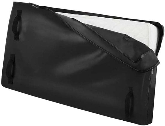 Zwarte matras beschermhoes met handvatten, geopend over een witte matras. Vanuit de zijkant bekeken.