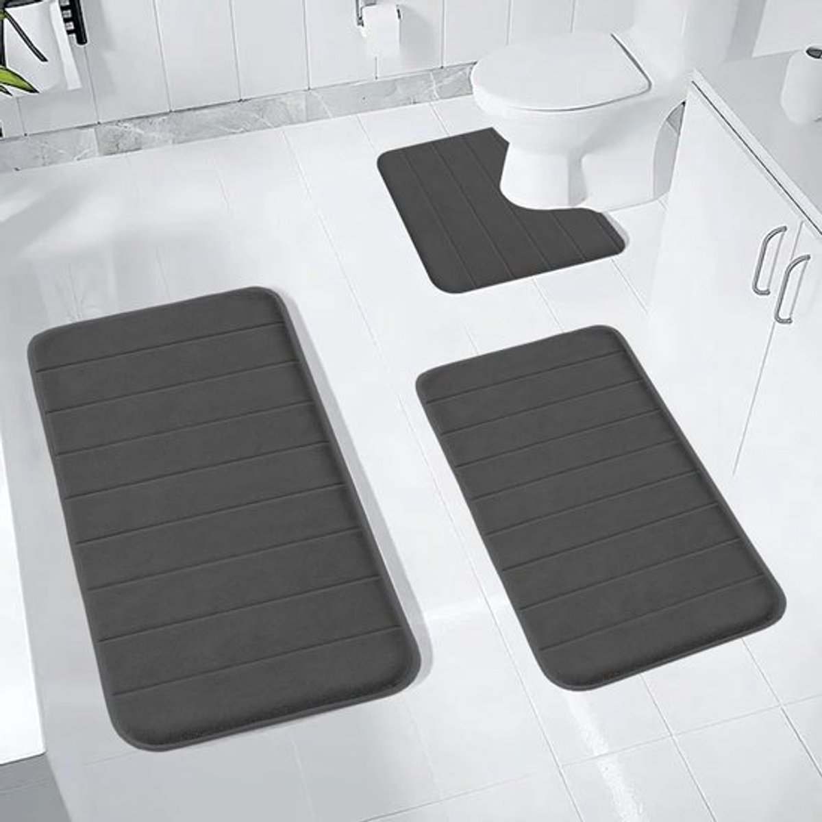 Zachte en Sneldrogende Badkamer Tapijten Set van 3 - Antislip Coral Fleece in Donkergrijs voor Comfort en Stijl