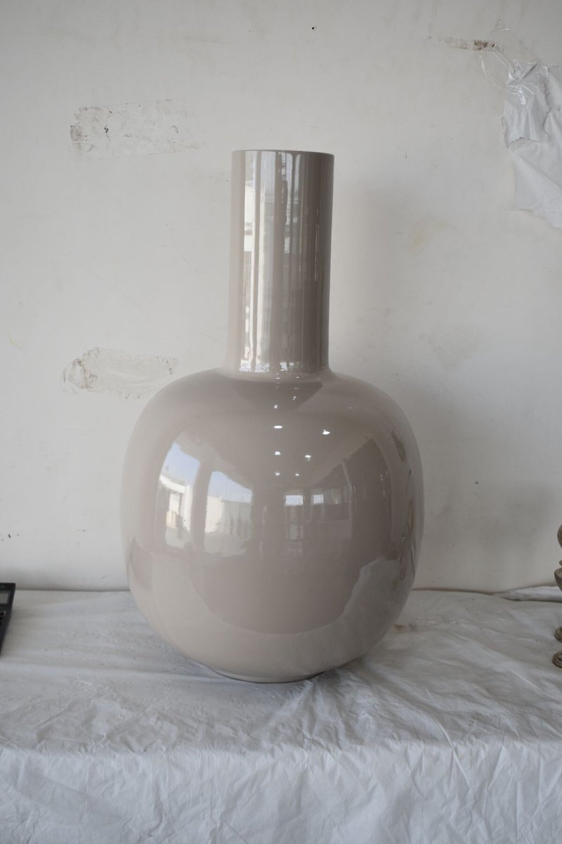 Metalen vaas Nagare glossy sand
